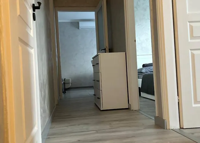 Apartamento Kolcsey Vip Apartman *